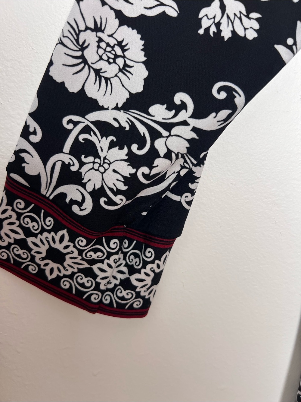White House Black Market L Black White Scroll Print Cowl Neck Sheath Dress - Picture 7 of 10